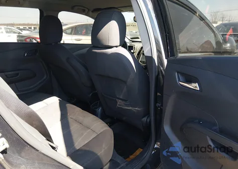 2015 Chevrolet Sonic Lt Auto from USA, damaged, VIN 1G1JC6SH6F4163554